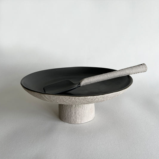 charcoal ceramic platter and spoon set 