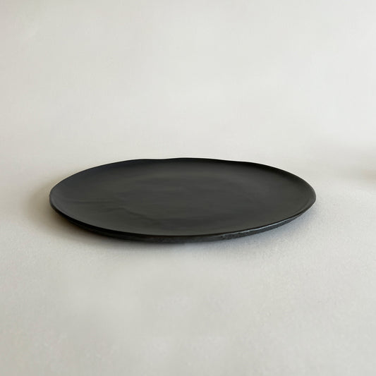 large black ceramic plate, Ceramic plates, Handmade dinnerware, black Tableware, Dinnerware Set, black Ceramic Plate, black Plate, Glazed Plate, Matte Plate, Organic Dinner Set, Stoneware Dinner Set, Rustic Dinner Set, Wabi Sabi Dinnerware, Scandi Tableware, Japandi Dinner Set