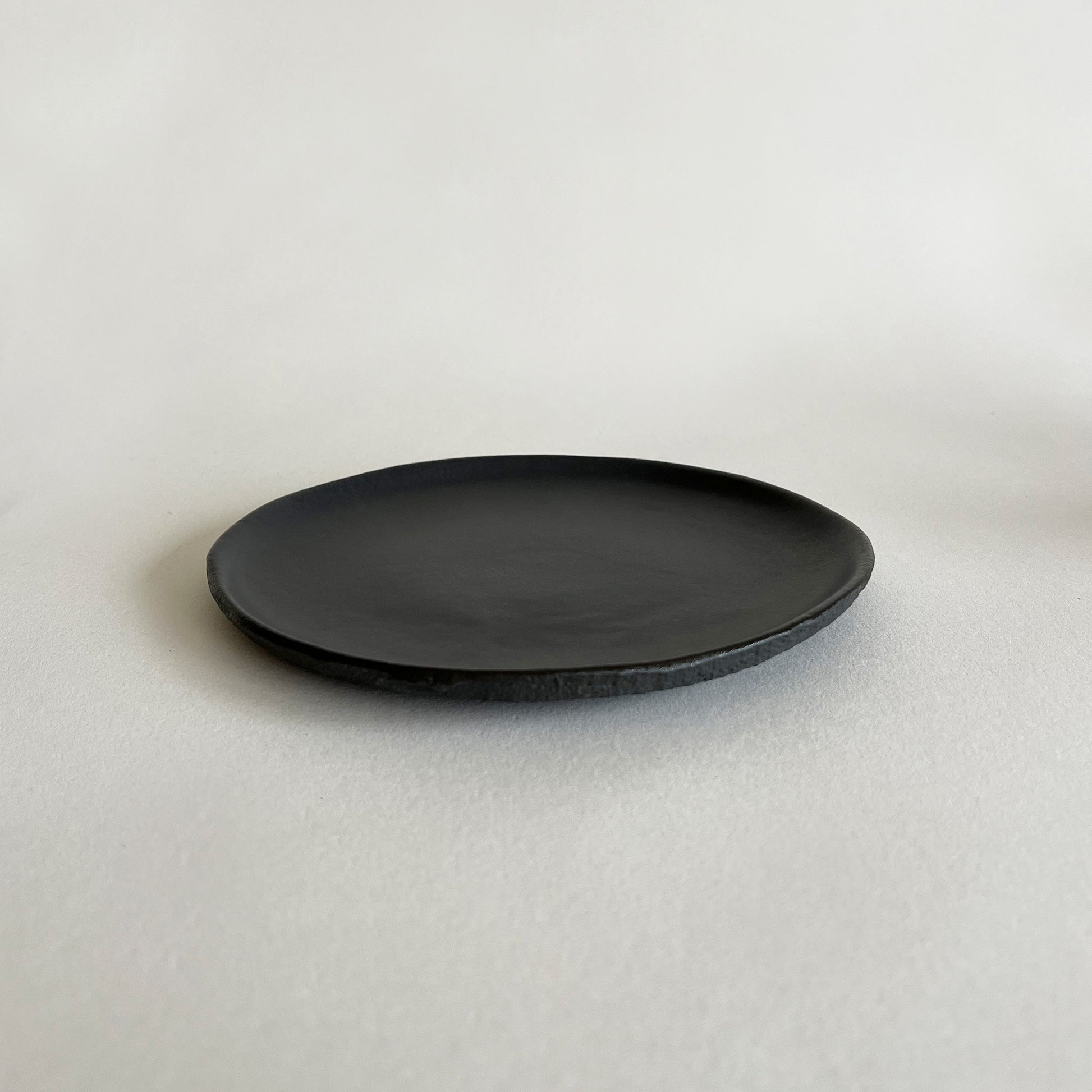 small black ceramic plate, black ceramic set, black ceramic set, large black ceramic plate, Ceramic plates, Handmade dinnerware, black Tableware, Dinnerware Set, black Ceramic Plate, black Plate, Glazed Plate, Matte Plate, Organic Dinner Set, Stoneware Dinner Set, Rustic Dinner Set, Wabi Sabi Dinnerware, Scandi Tableware, Japandi Dinner Set