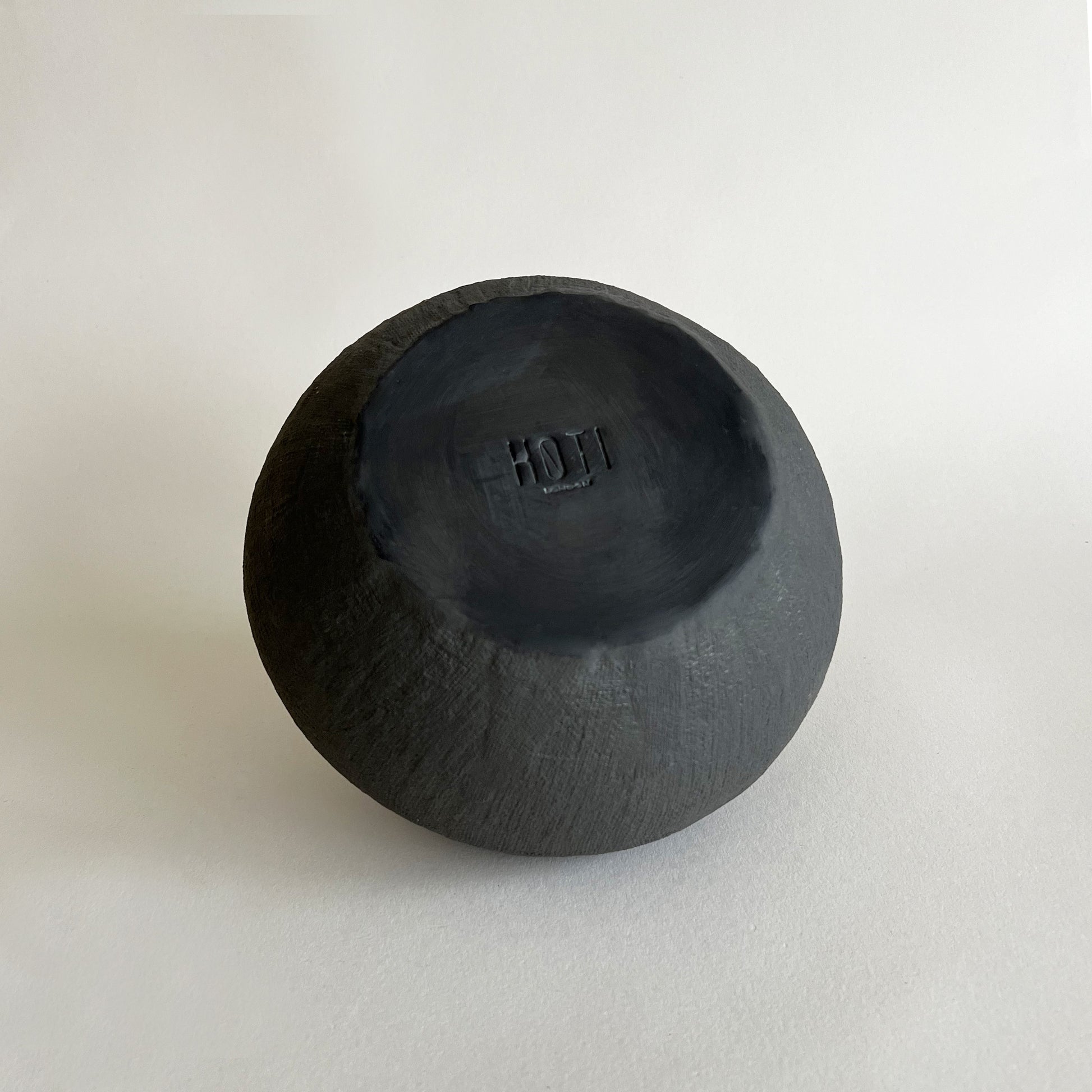 black ceramic vase, Handmade Ceramic vase, large vase black, Handmade Vase, Decorative Vase, Flower Vase, Black Vase, Black Ceramic Vase, medium Ceramic Vase, Wabi Sabi Vase, Wabi Sabi Décor, Organic Vase, Indoor Vase, Rustic Vase, Black vase, Modern contemporary vase, Vases for flowers, handmade vase, ceramic vase, stoneware vase, textured vase, wabi sabi art, home décor, Vase Sculptural, vessel