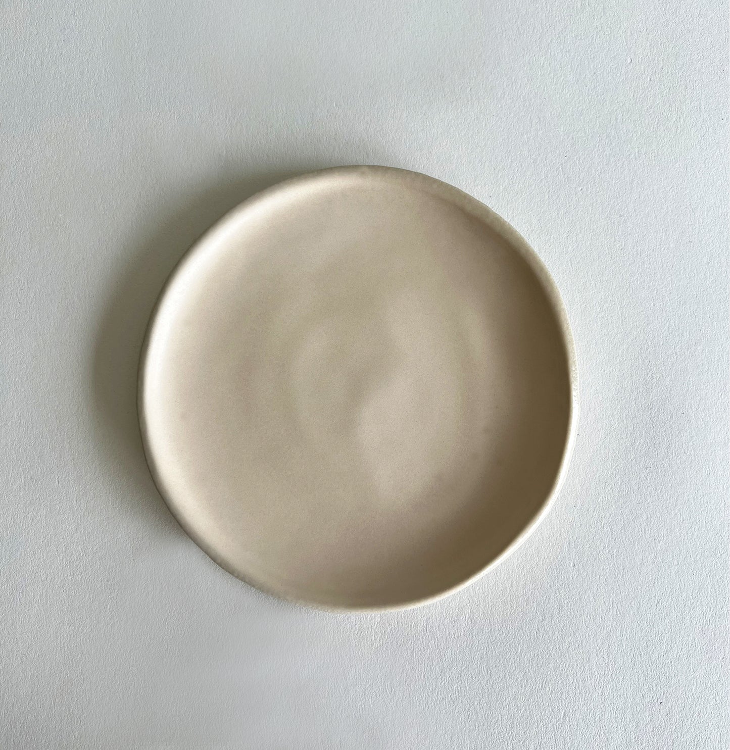 Beige textured ceramic plate, Ceramic plates, Handmade dinnerware, beige Tableware, Dinnerware Set, beige Ceramic Plate, beige Plate, Glazed Plate, Matte Plate, Organic Dinner Set, Stoneware Dinner Set, Rustic Dinner Set, Wabi Sabi Dinnerware, Scandi Tableware, Japandi Dinner Set